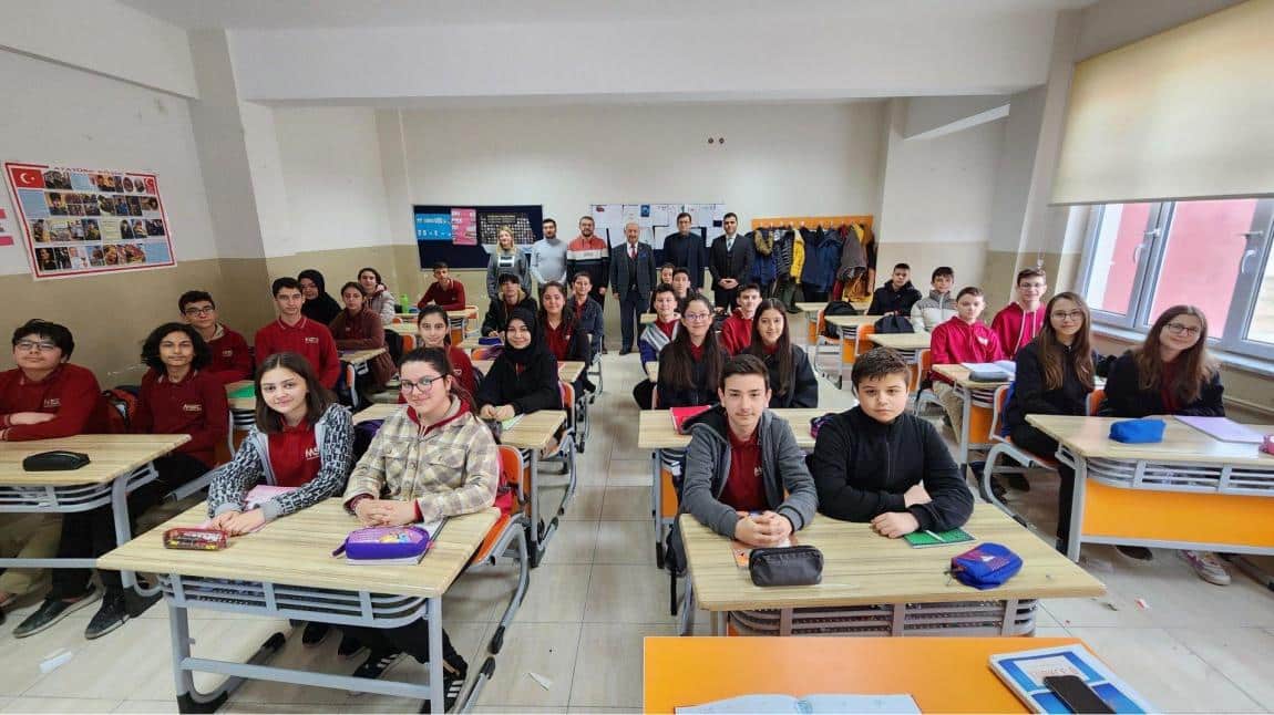 Millî Eğitim Müdürümüz Hasan BAŞYİĞİT ve Şube Müdürü Mustafa TOPUZ'un Okulumuzu Ziyareti